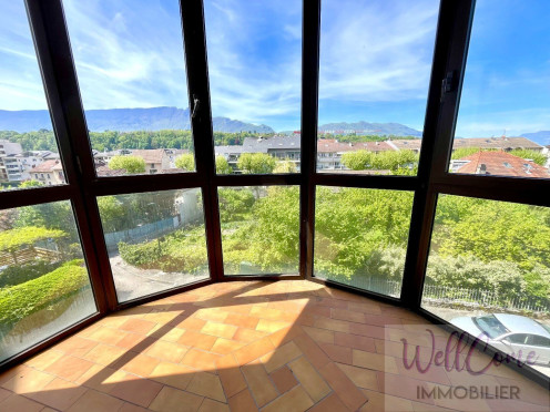 Appartement à  Aix-les-Bains (73100), 3 pièces