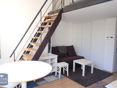 Appartement à  Chambéry (73000), 2 pièces