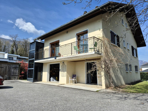 Maison à La Motte-Servolex (73290), 5 pièces