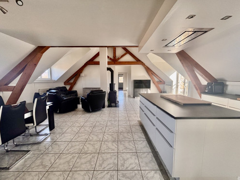 Appartement à Les Échelles (73360), 5 pièces