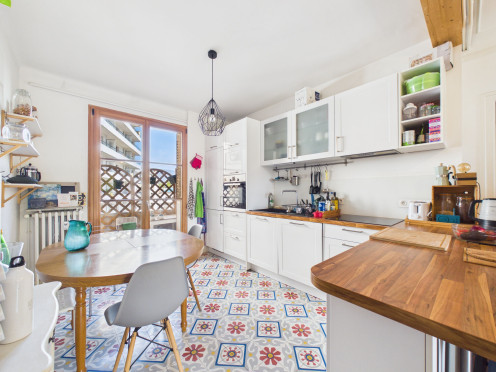 Appartement à  Chambéry (73000), 3 pièces