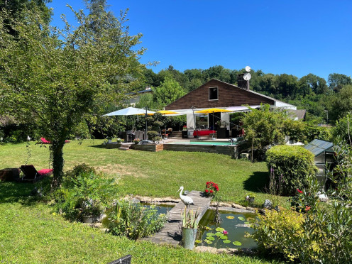 Maison à  Alby-sur-Chéran (74540), 6 pièces