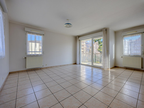 Appartement à  Chambéry (73000), 3 pièces