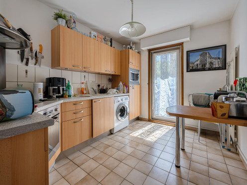 Appartement à  Chambéry (73000), 2 pièces