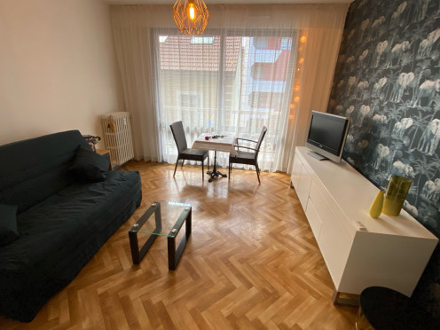 Studio à  Aix-les-Bains (73100), 1 pièces