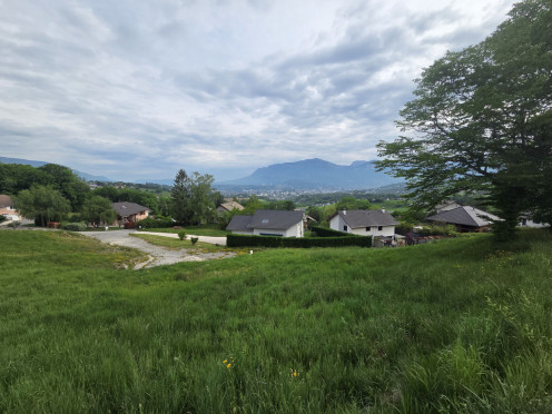 Terrain à  Saint-Cassin (73160),  pièces