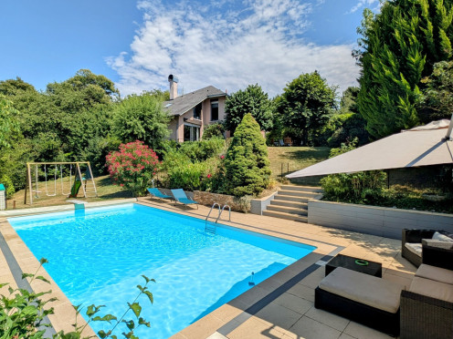 Villa à  Jacob-Bellecombette (73000), 8 pièces