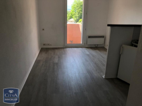 Appartement à  Jacob-Bellecombette (73000), 1 pièces