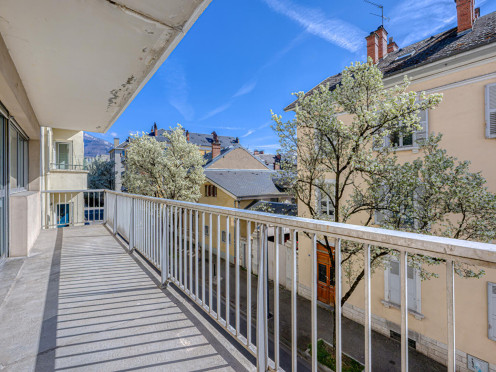 Appartement à  Chambéry (73000), 3 pièces