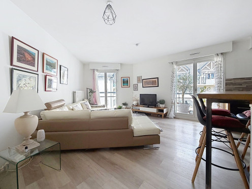 Appartement à  Challes-les-Eaux (73190), 2 pièces