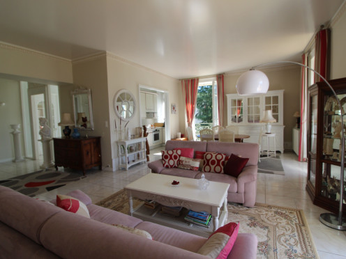 Appartement à  Aix-les-Bains (73100),  pièces