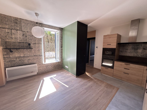 Appartement à  Aix-les-Bains (73100),  pièces