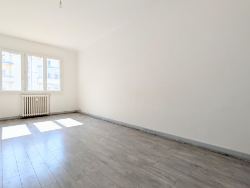 T4 à  Chambéry (73000), 4 pièces