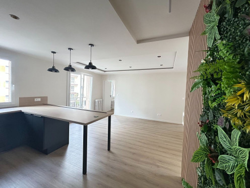 Appartement à  Aix-les-Bains (73100), 4 pièces