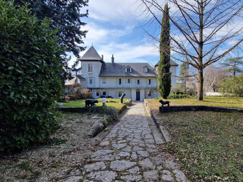 Maison à  Chambéry (73000), 10 pièces