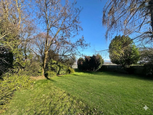 Terrain à La Motte-Servolex (73290),  pièces