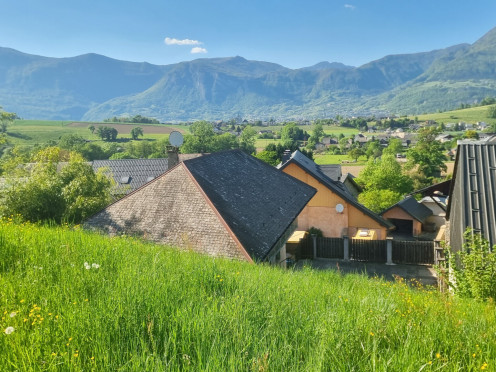 Maison de village à  Châteauneuf (73390), 4 pièces