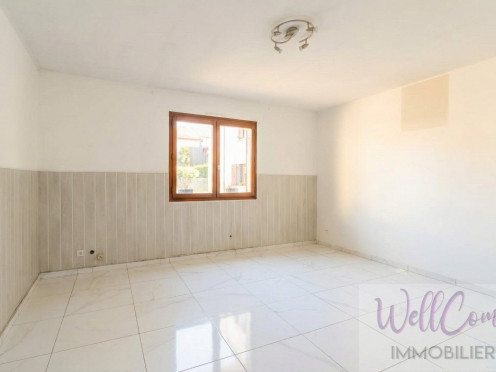 Appartement à  Aix-les-Bains (73100), 4 pièces