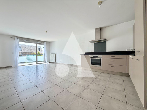 Appartement à  Aix-les-Bains (73100), 3 pièces