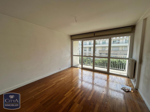 Appartement à  Chambéry (73000), 3 pièces