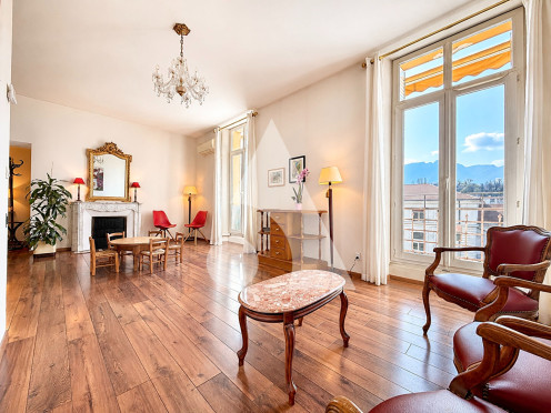 Appartement à  Aix-les-Bains (73100), 3 pièces