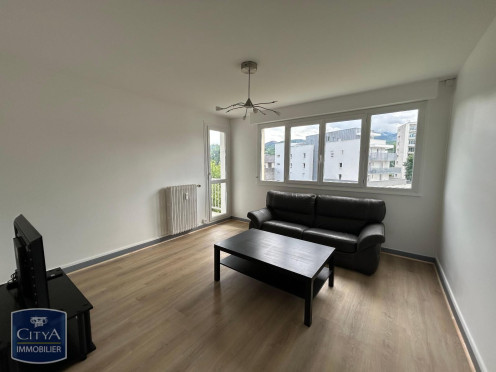 Appartement à  Chambéry (73000), 3 pièces