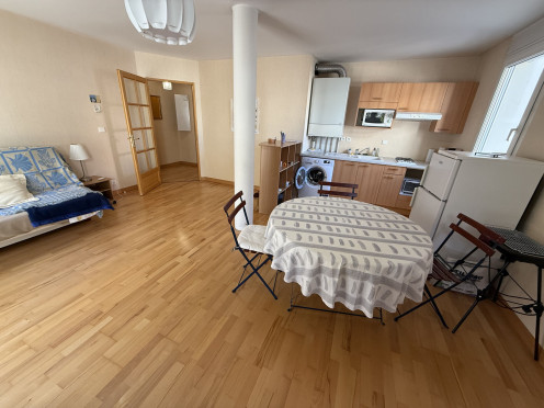 Appartement à  Aix-les-Bains (73100), 2 pièces