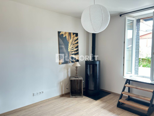 Appartement à  Aix-les-Bains (73100), 3 pièces