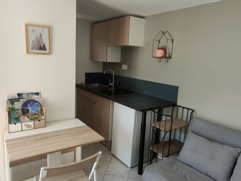 Appartement à  Viviers-du-Lac (73420), 1 pièces
