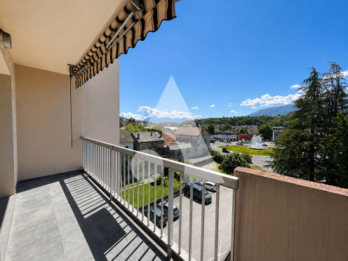 Appartement à  Aix-les-Bains (73100), 3 pièces