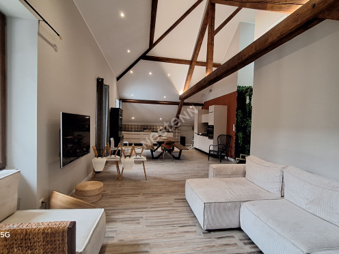 Appartement à  Aix-les-Bains (73100), 5 pièces