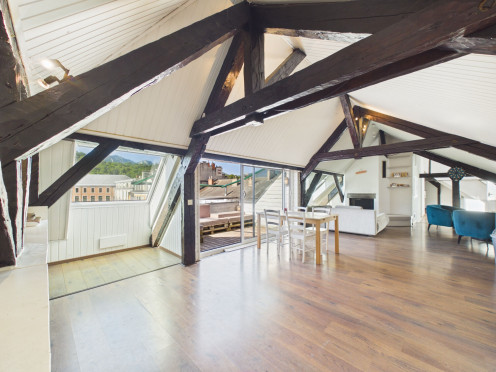 Loft à  Chambéry (73000), 6 pièces