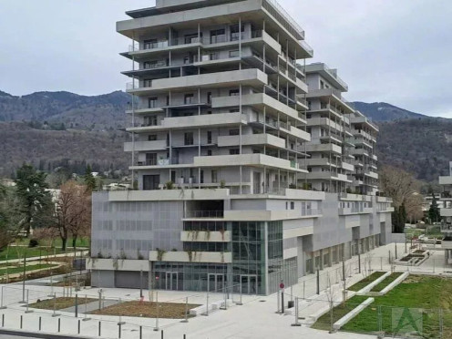 Parking à  Chambéry (73000), 1 pièces