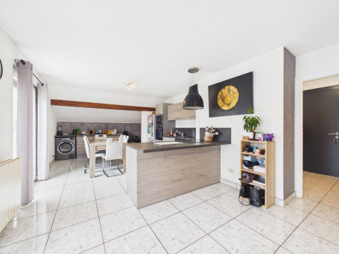 Appartement à  Barberaz (73000), 3 pièces