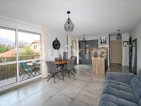 Appartement à  Chambéry (73000), 2 pièces