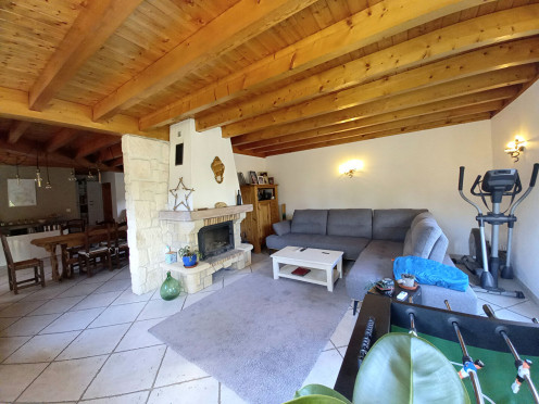 Maison à La Motte-Servolex (73290), 4 pièces