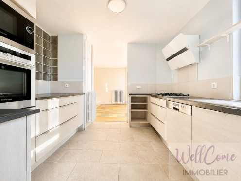 Appartement à  Annecy (74000), 5 pièces