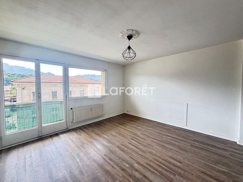 Appartement à  Aix-les-Bains (73100), 2 pièces