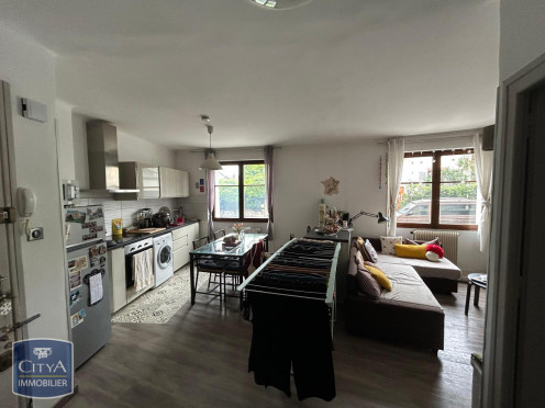 Appartement à  Chambéry (73000), 2 pièces