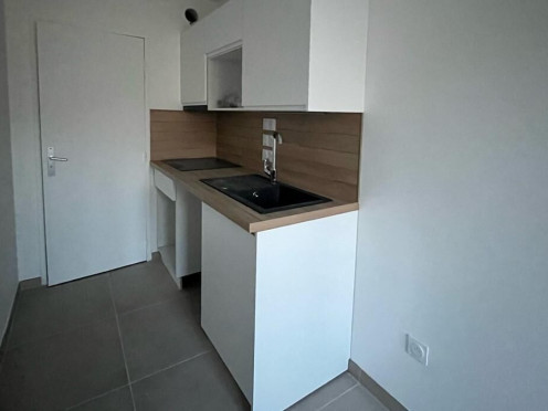 Appartement à  Chambéry (73000), 2 pièces