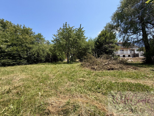 Terrain à  Grésy-sur-Aix (73100),  pièces
