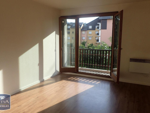 Appartement à  Barberaz (73000), 2 pièces
