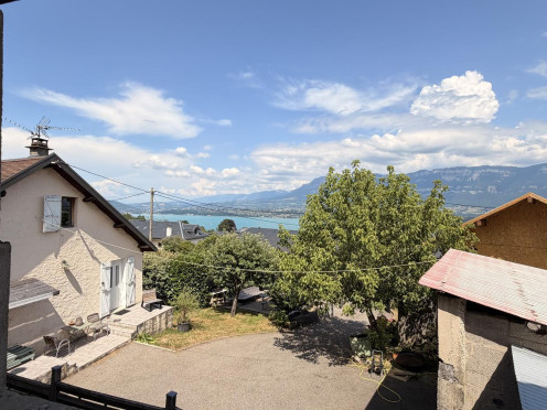 Maison de village à Le Bourget-du-Lac (73370), 9 pièces