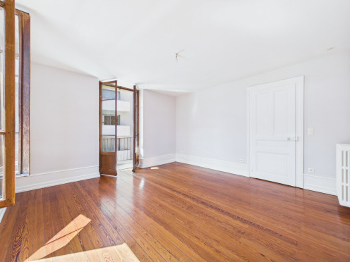 Appartement à  Aix-les-Bains (73100), 2 pièces