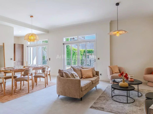 Appartement à  Aix-les-Bains (73100), 4 pièces