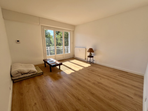 Appartement à  Aix-les-Bains (73100), 2 pièces