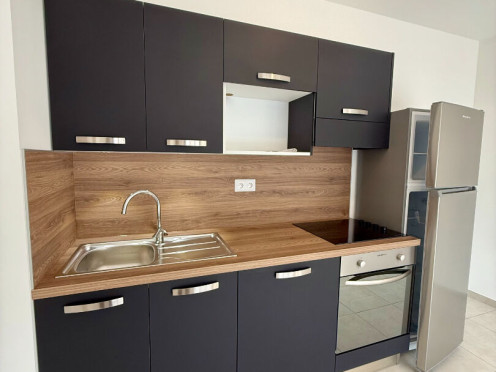Appartement à  Aix-les-Bains (73100), 3 pièces