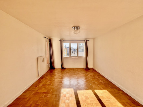 Appartement à  Chambéry (73000), 3 pièces