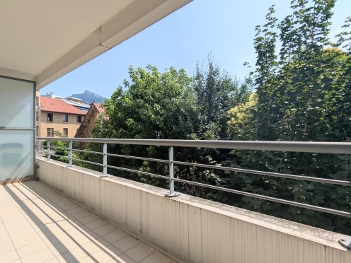 T3 à  Chambéry (73000), 3 pièces