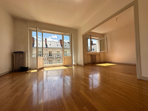 Appartement à  Chambéry (73000), 3 pièces